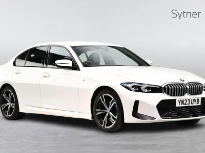 Begagnad BMW 320 M Sport 181 HK (133 kW) 2023 Vit