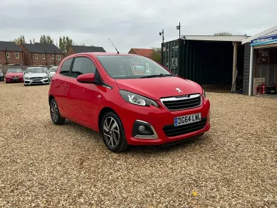 Used Peugeot 108 Allure 82 HP (60 kW) 2014 Red Hatchback