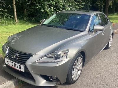 Lexus IS300h