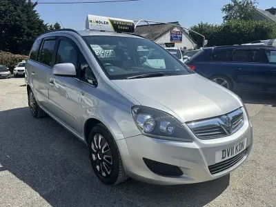 Used Vauxhall Zafira 140 HP (102 kW) 2011 Silver MPV