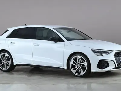 Second-hand Audi A3 Sportback 150 CP (110 kW) 2023 Hatchback