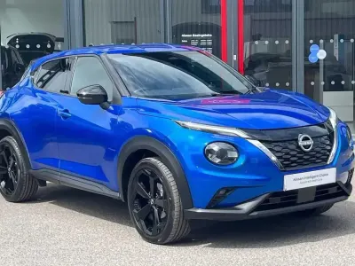 New Nissan Juke Tekna 143 HP (105 kW) 2025 Blue SUV