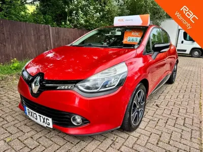 Used Renault Clio IV Dynamique 2013 Red Hatchback