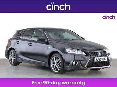 Lexus CT200h