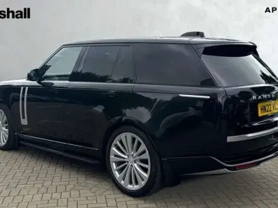 Used Land Rover Range Rover First Edition 350 HP (257 kW) 2022 Black SUV