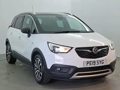Used Vauxhall Crossland X Elite 81 HP (59 kW) 2019 White SUV
