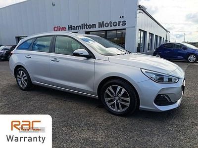 Silver Used 2019 Hyundai i30 SE Estate | £8,995 (Fair price)