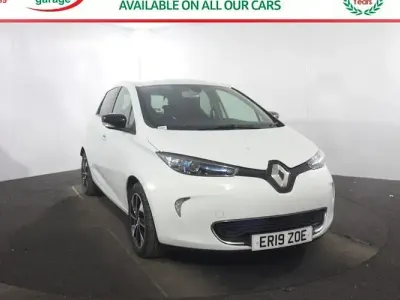Used Renault Zoe Dynamique 80 kW (109 HP) 2019 White Hatchback