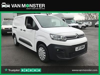 Used Citroën Berlingo 100 HP (73 kW) 2021 White MPV