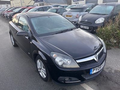 Black Used 2009 Vauxhall Astra Sport Hatchback | £2,995 (Expensive)