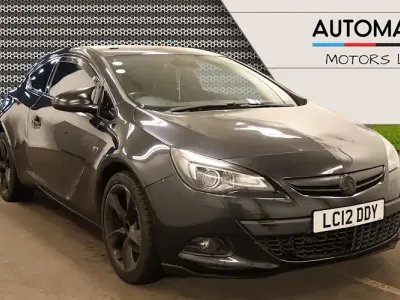 Used Vauxhall Astra GTC SRi 140 HP (102 kW) 2012 Black Coupe