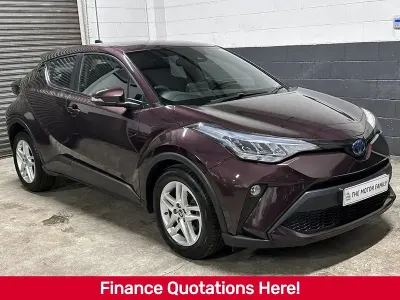 Used Toyota C-HR 122 HP (89 kW) 2022 Mauve/purple SUV