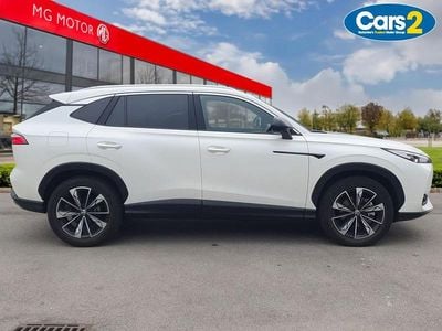 White Used 2024 MG HS Trophy SUV | £18,500 (Fair price)