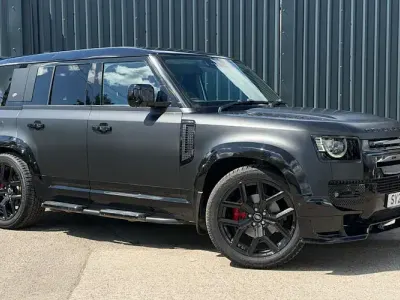 Used Land Rover Defender First Edition 250 HP (183 kW) 2021 Black SUV