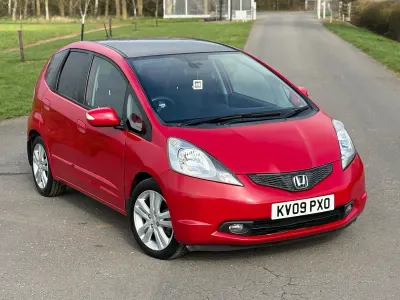 Used Honda Jazz EX 100 HP (73 kW) 2009 Red Hatchback