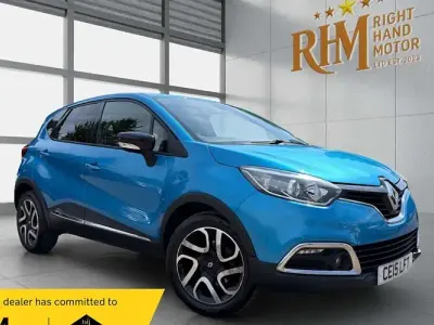 Used Renault Captur Dynamique 90 HP (66 kW) 2015 Blue SUV