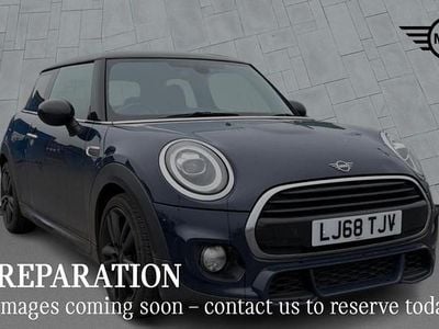 Used Mini Cooper Hatch 134 HP (98 kW) 2018 Blue Hatchback