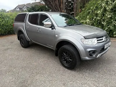 Used Mitsubishi L200 175 HP (128 kW) 2014 Grey Pickup