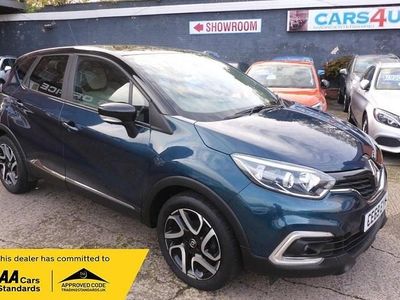 Used Renault Captur Iconic 90 HP (66 kW) 2019 Blue/black SUV