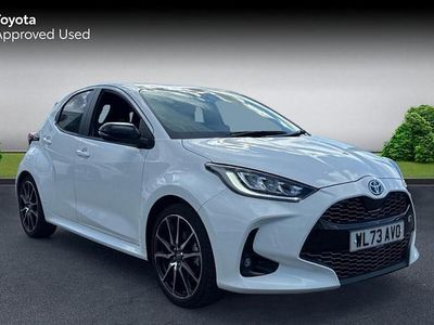 Używany Toyota Yaris Hybrid Sport 116 KM (85 kW) 2022 Biały Hatchback