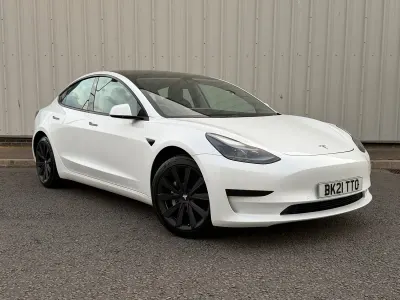 Used Tesla Model 3 Standard Range 208 kW (283 HP) 2021 White Sedan