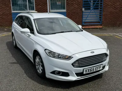 Used Ford Mondeo Zetec 2015 White Estate