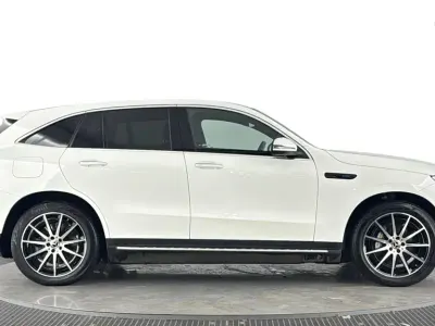 Used Mercedes EQC400