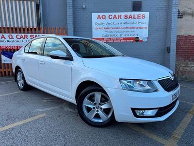 Used Skoda Octavia SE 150 HP (110 kW) 2016 White Hatchback