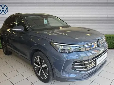 Used VW Tiguan Elegance 147 HP (108 kW) 2024 Grey SUV