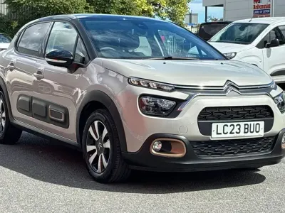 Used Citroën C3 PureTech 82 HP (60 kW) 2023 Beige Hatchback