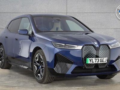 BMW iX