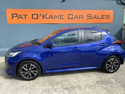 Used Toyota Yaris Hybrid Design 2023 Blue Hatchback