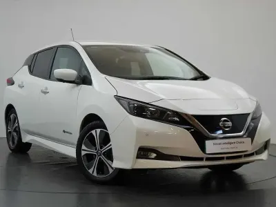 Gebraucht Nissan Leaf N-Connecta 108 kW (147 PS) 2018 Weiß Kleinwagen