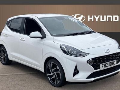 Used Hyundai i10 Premium 67 HP (49 kW) 2023 Hatchback