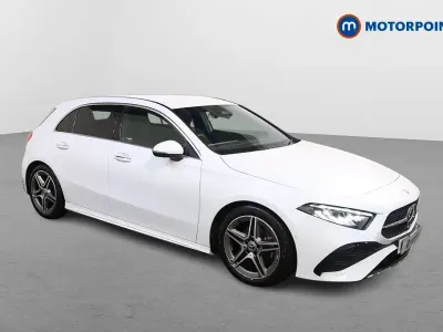 Begagnad Mercedes A200 Executive 150 HK (110 kW) 2024 Vit Halvkombi