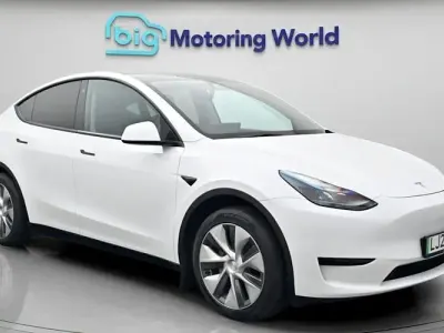 Used Tesla Model Y Standard Range 219 kW (299 HP) 2023 White SUV