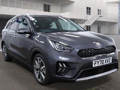 Usado Kia Niro 141 CV (103 kW) 2020 Gris SUV