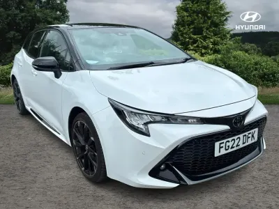 Used Toyota Corolla Sport 180 HP (132 kW) 2022 White Hatchback