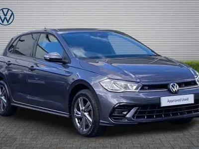 Usado VW Polo R-line 110 HP (80 kW) 2023 Cinzento Citadino