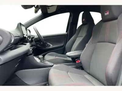 Used Toyota Yaris Hybrid Sport 116 HP (85 kW) 2023 Black Hatchback