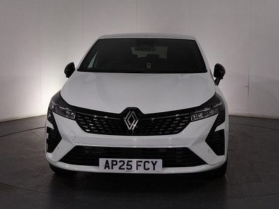 Używany Renault Clio V Techno 2025 Biały Hatchback
