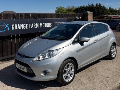 Used Ford Fiesta Zetec 82 HP (60 kW) 2012 Silver Hatchback