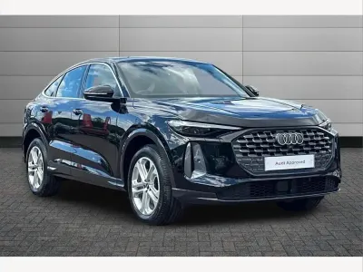 New Audi Q5 Sport 204 HP (150 kW) 2026 Mythos black SUV
