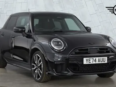 Used Mini Cooper Hatch 154 HP (113 kW) 2024 Black Hatchback
