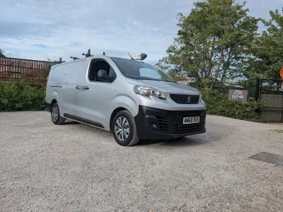 Used Peugeot Expert S 2019 Silver Van