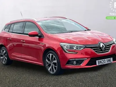 Used Renault Mégane GrandTour Iconic 140 HP (102 kW) 2020 Red Estate