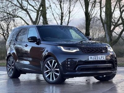 Black Used 2023 Land Rover Discovery 5 SE Dynamic SUV | £34,995 (Super price)