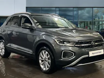 Used VW T-Roc Style 150 HP (110 kW) 2023 Indium grey metallic SUV