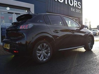 Used Peugeot e-208 Allure 98 kW (134 HP) 2020 Black Hatchback