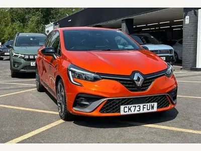 Used Renault Clio RS Line 90 HP (66 kW) 2023 Orange  Hatchback